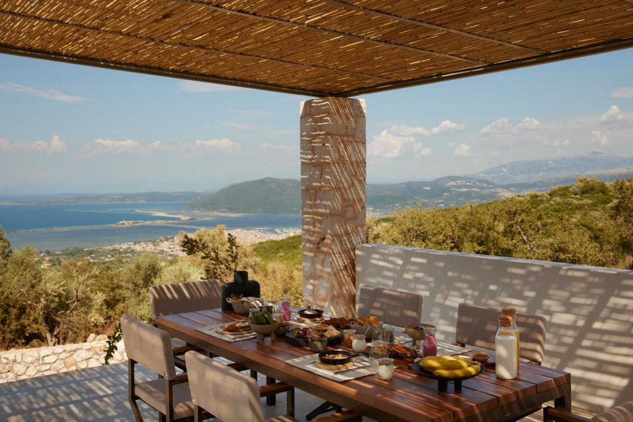 Villa Epiphany Lefkada Tsoukaládhes