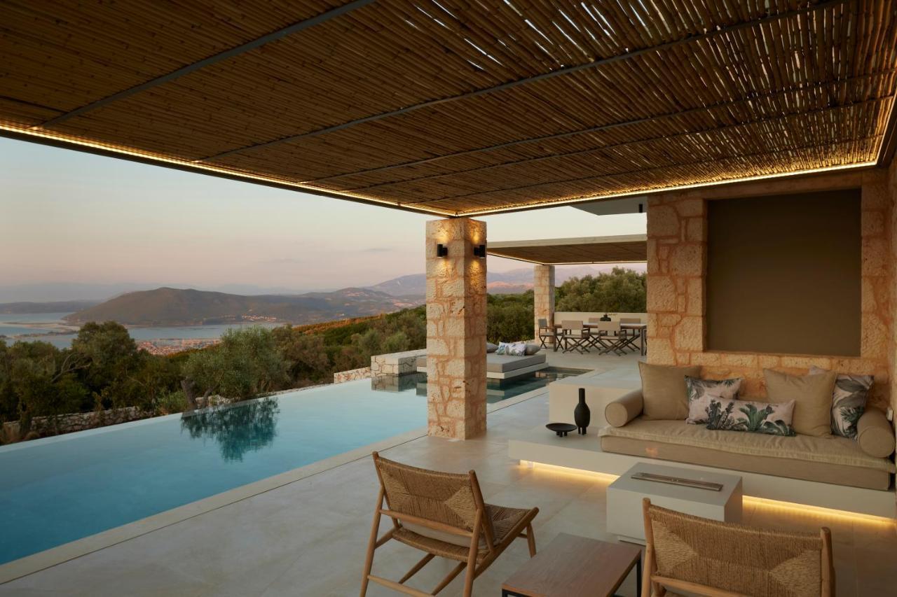Epiphany Lefkada Villa Tsoukaládhes